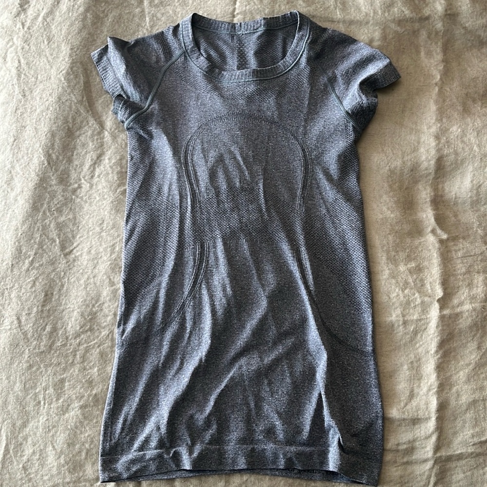 Lululemon swiftly tech tee
